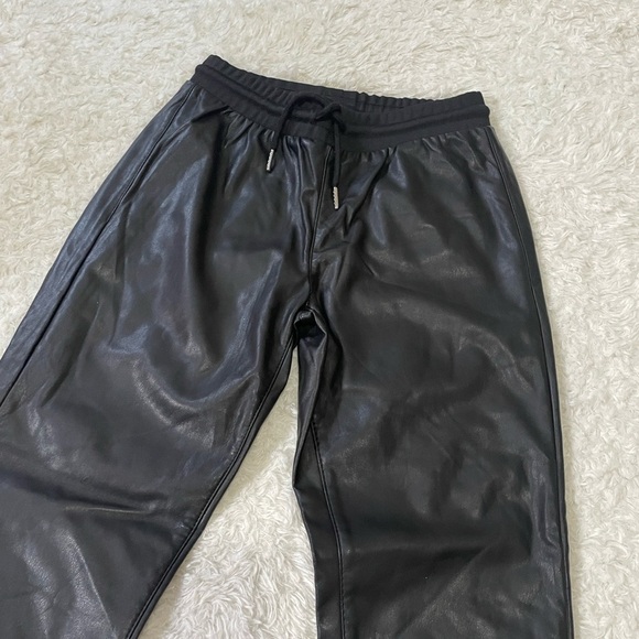 Ashley Mason Charcoal Jogger Pants - Picture 4 of 12